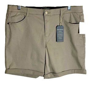 Wit & Wisdom Stretch Twill Shorts. New With Tickets. Size 16